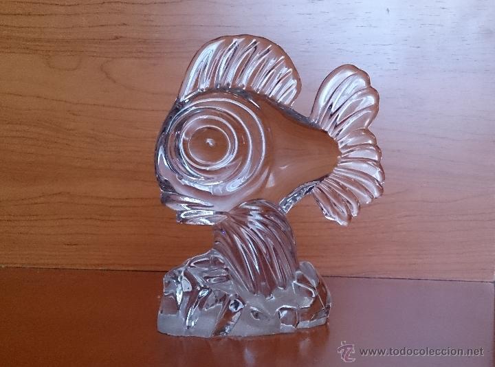 Antig&uuml;edades: Gracioso pez en cristal . - Foto 2
