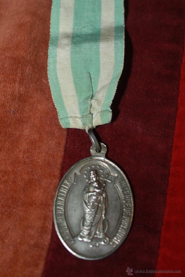 Antig&uuml;edades: MEDALLA RELIGIOSA PARECE PLATA - Foto 5