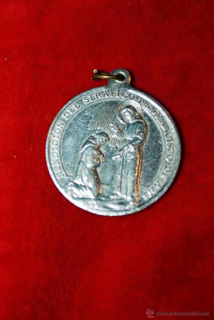 Antig&uuml;edades: MEDALLA RELIGIOSA - Foto 2