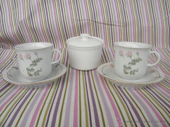Antig&uuml;edades: Antiguo Juego de dos tazas, platos y azucarero de cer&aacute;mica
