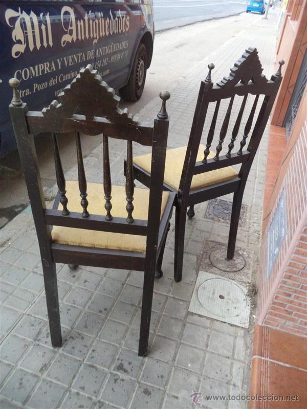Antig&uuml;edades: pareja de sillas madera oscura - Foto 5