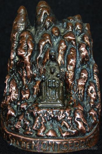 Antig&uuml;edades: FIGURA DE COBRE NUESTRA SE&Ntilde;ORA DE MONTSERRT - Foto 1