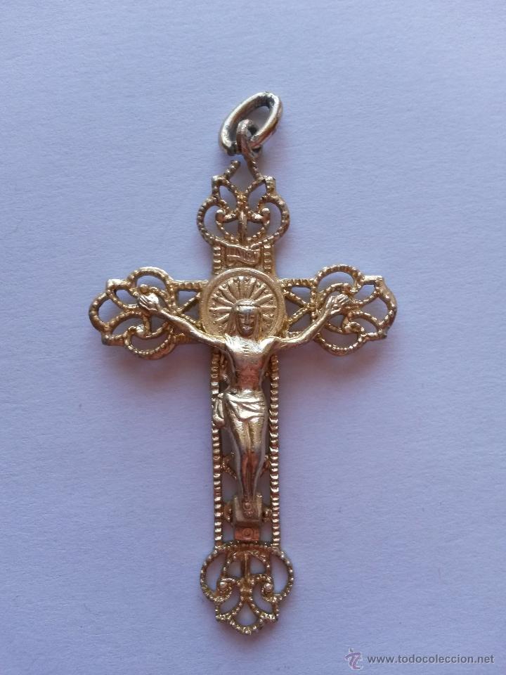 Antig&uuml;edades: Crucifijo de 5,3 x 3,2 cms - Foto 1
