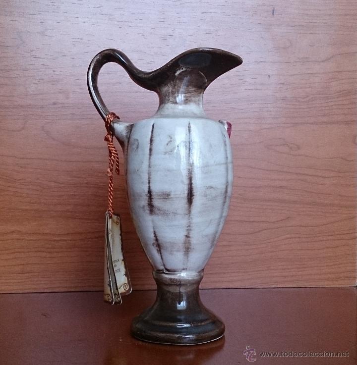 Antigüedades: Jarra antigua en cerámica Italiana CAPODIMONTE, con flores en relieve y certificado de origen. - Foto 11 - 42812025