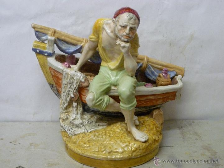 Oggetti Antichi: Antigua figura de pescador porcelana Sureda