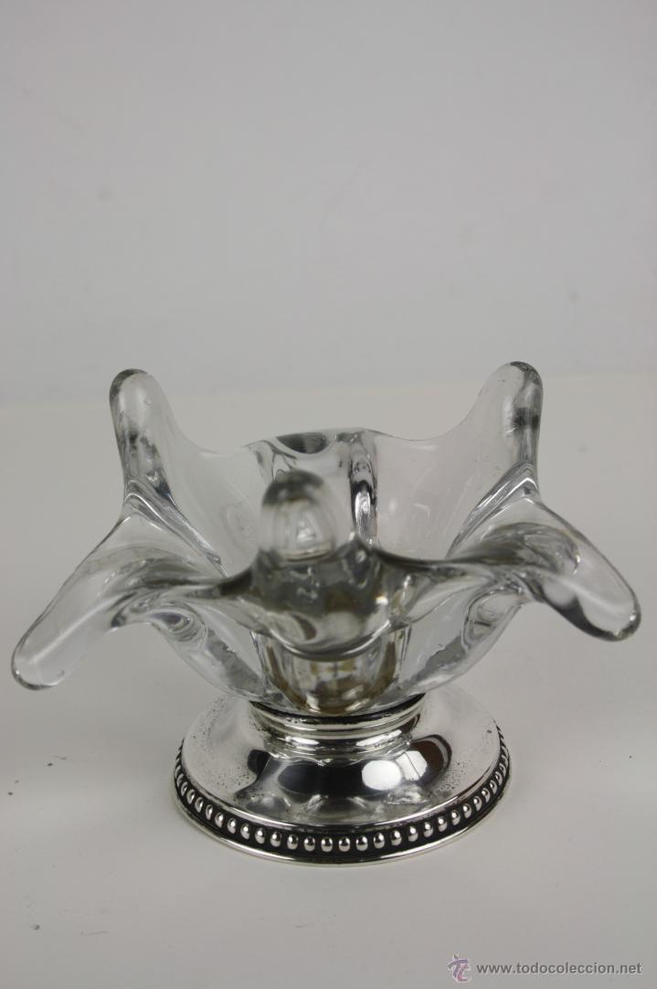 Antig&uuml;edades: CENTRO DE MESA EN CRISTAL Y PLATA PUNZONADA - Foto 1