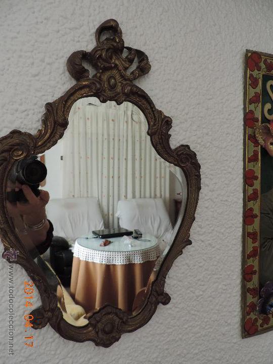 Antig&uuml;edades: antiguo espejo de bronce a&ntilde;os30 - Foto 4
