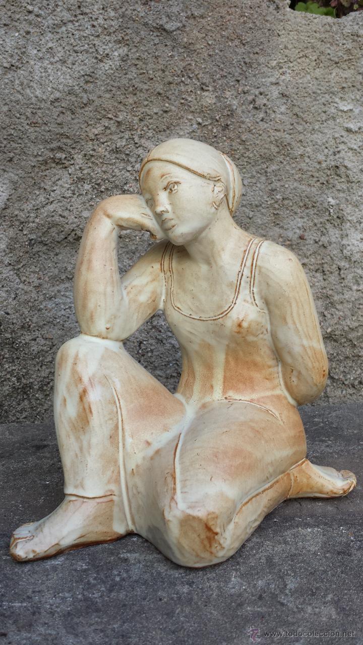 Antig&uuml;edades: Se&ntilde;ora sentada - Foto 1