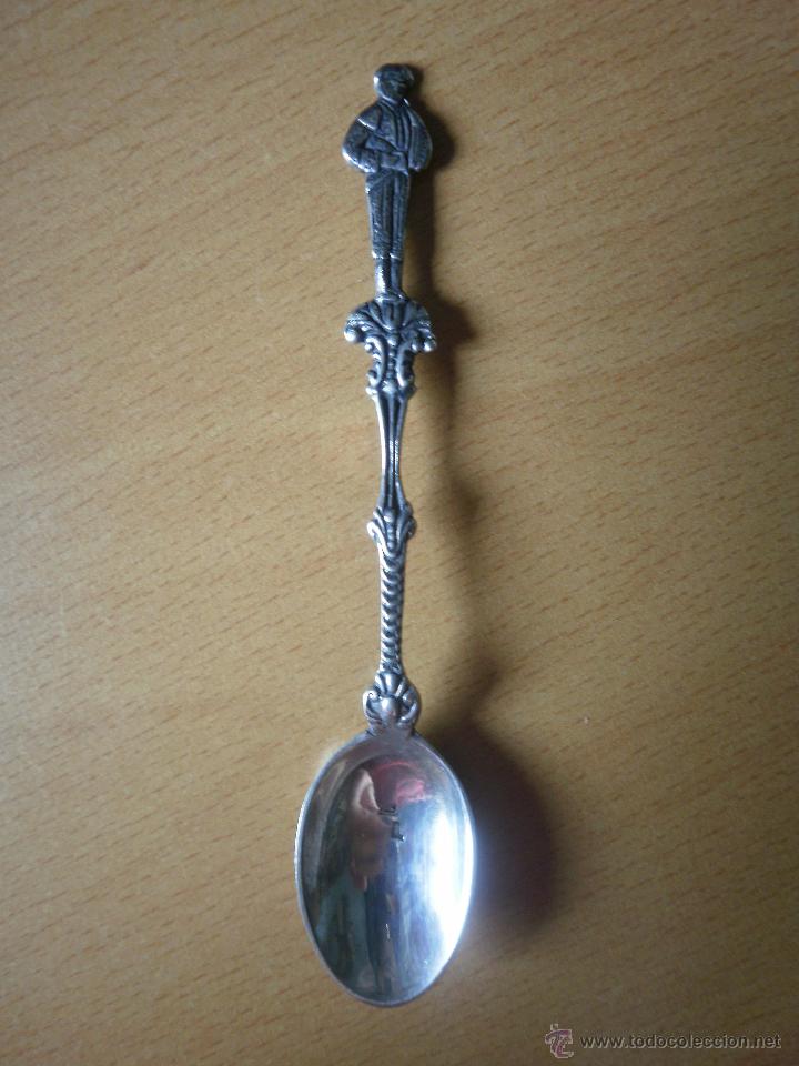 Antig&uuml;edades: Cucharilla de caf&eacute; - Foto 1