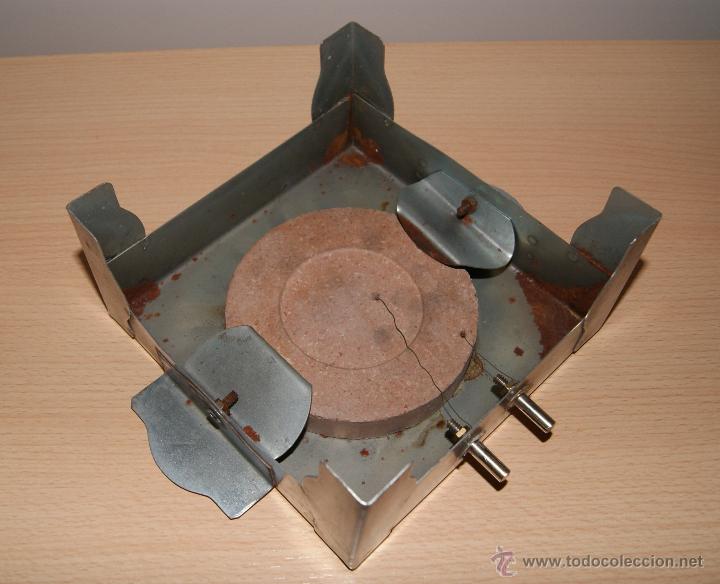 Antig&uuml;edades: Infiernillo el&eacute;ctrico a&ntilde;os 60 - Funciona - Foto 2