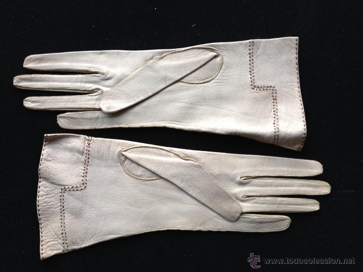 Antig&uuml;edades: PAR DE GUANTES - Foto 3
