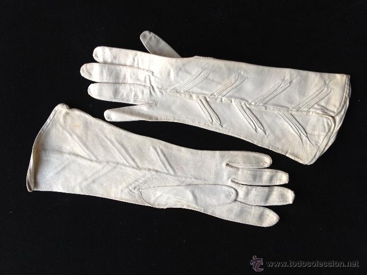 Antig&uuml;edades: PAR DE GUANTES - Foto 3