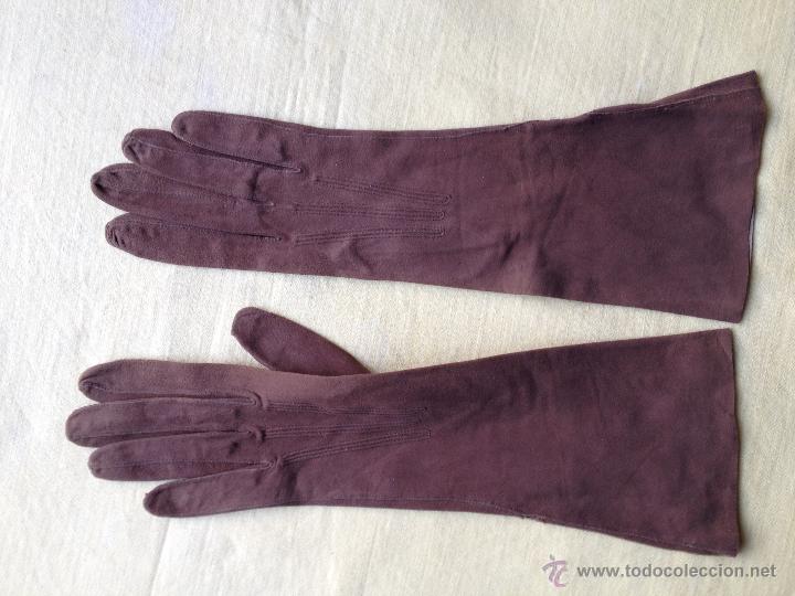 Antig&uuml;edades: PAR DE GUANTES - Foto 2