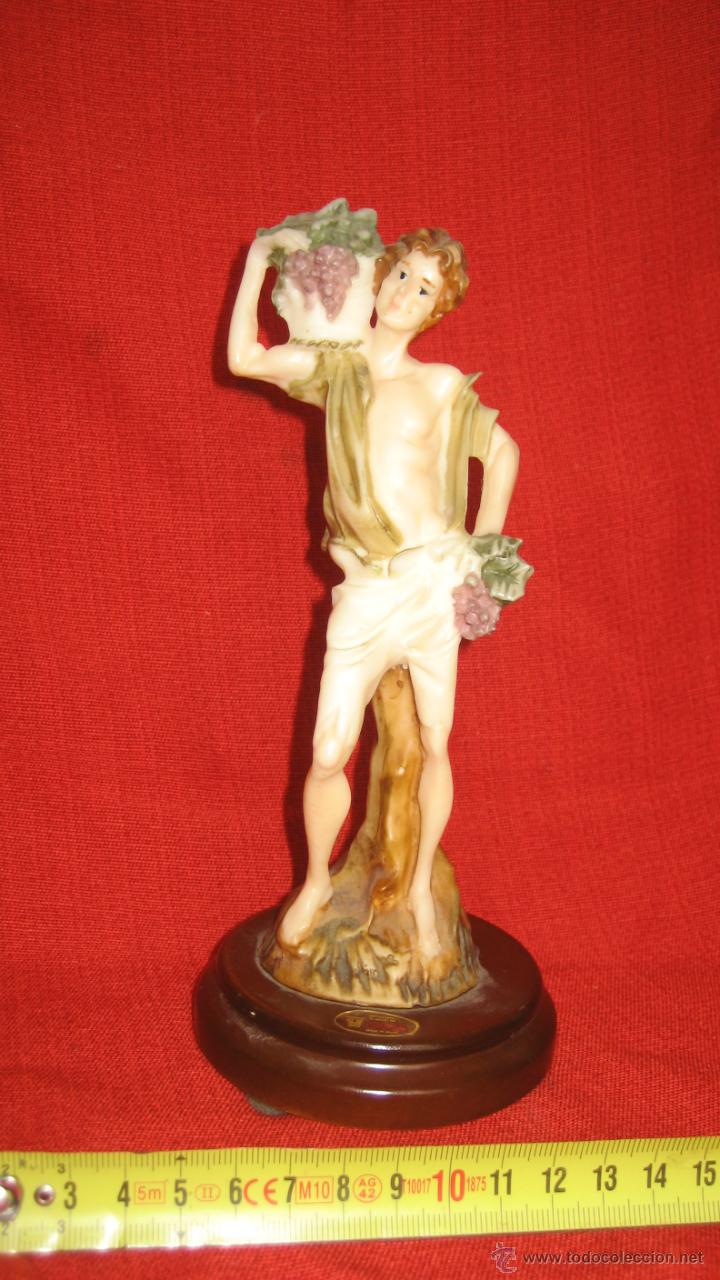 Antig&uuml;edades: FIGURA DE ALABASTRO MARCA HERNA - Foto 2