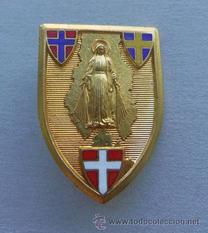 Antig&uuml;edades: MEDALLA RELIGIOSA - ESMALTADA -CON AGUJA -BROCHE VIRGEN