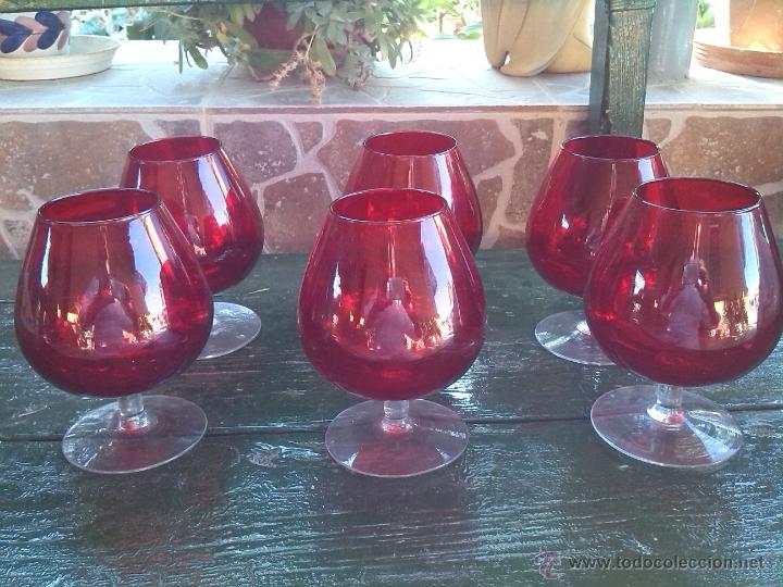 Oggetti Antichi: antiguo juego de 6 copas de brandy, en color rojo, preciosas