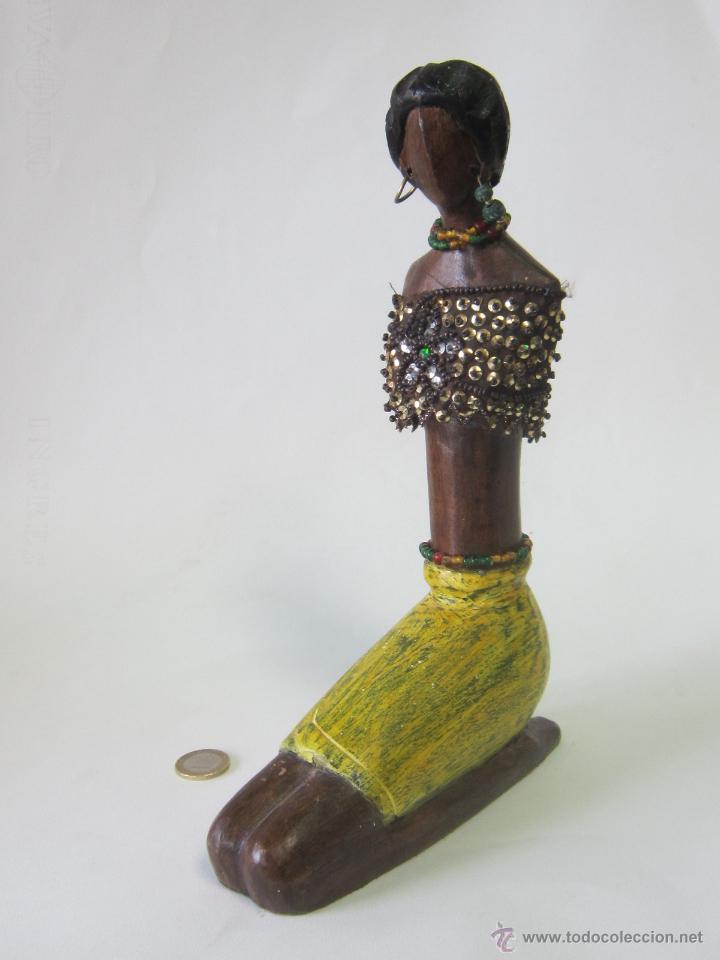 Antig&uuml;edades: FIGURA EN MADERA - Foto 1
