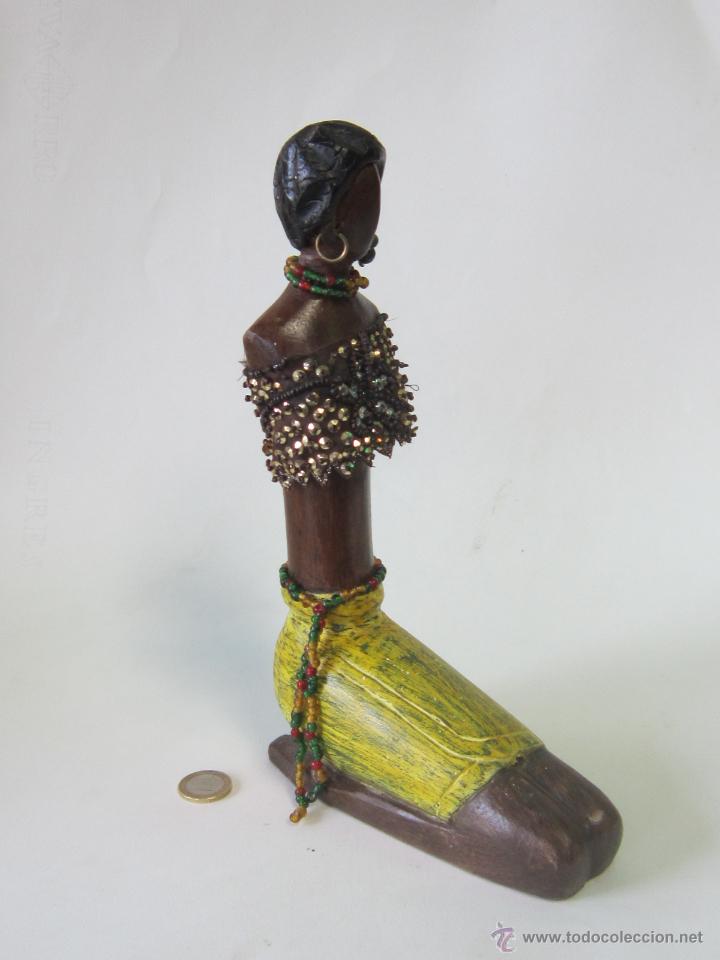 Antig&uuml;edades: FIGURA EN MADERA - Foto 2
