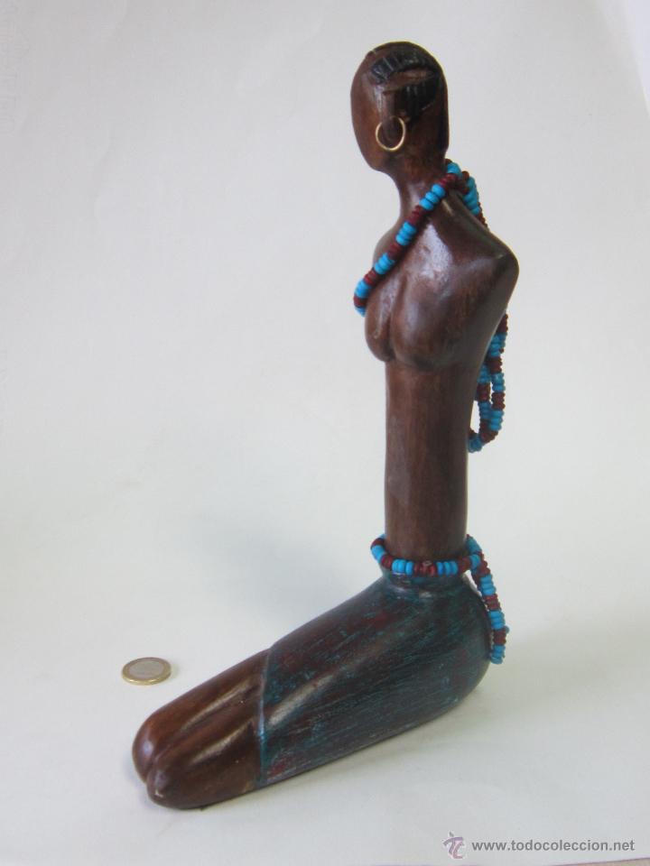 Antig&uuml;edades: FIGURA EN MADERA - Foto 1