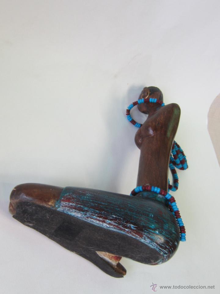 Antig&uuml;edades: FIGURA EN MADERA - Foto 4