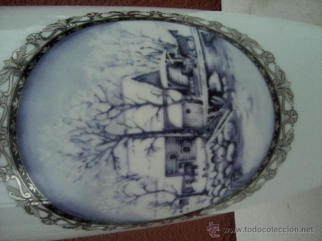 Antig&uuml;edades: FLORERO DE PORCELANA - Foto 3