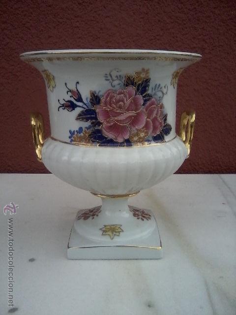 Antig&uuml;edades: CENTRO DE MESA DE PORCELANA - Foto 1
