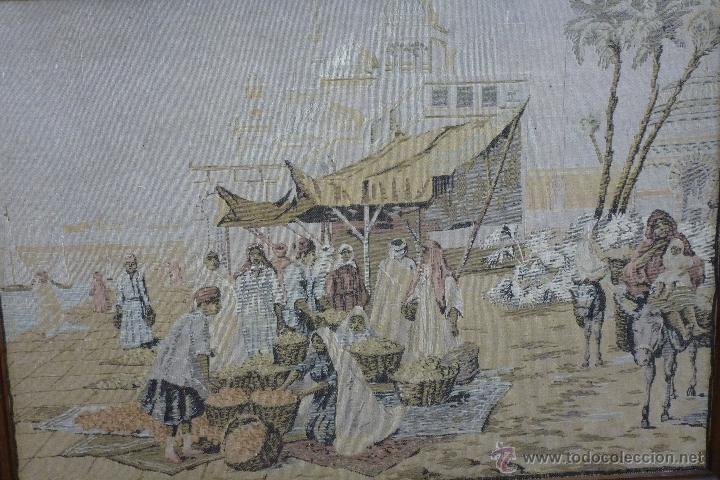 Antig&uuml;edades: ANTIGUO TAPIZ ENMARCADO - Foto 2