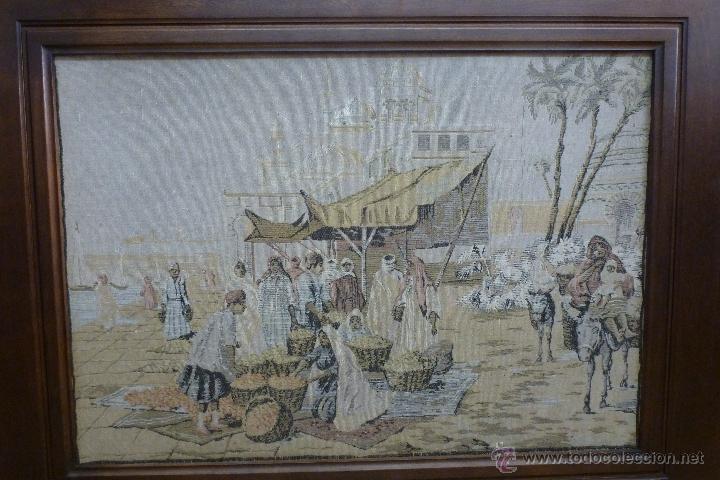 Antig&uuml;edades: ANTIGUO TAPIZ ENMARCADO - Foto 3