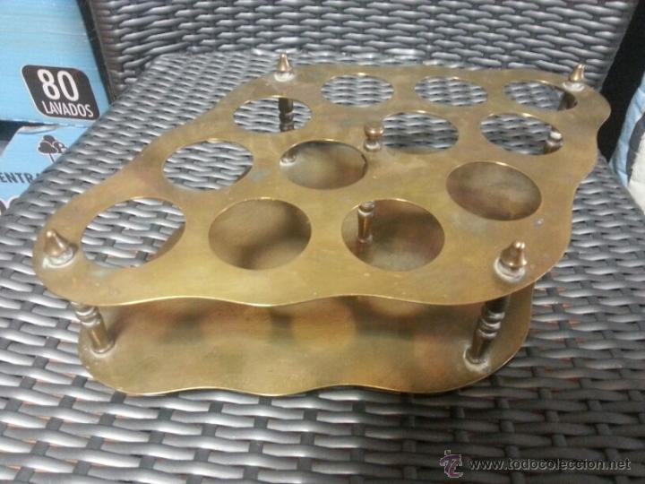 Antiques: VASERA PARA 12 VASOS DE LAS ANTIGUAS TABERNAS DE MADRID, DE BRONCE. 33 CMS X 21 Y 8 CMS. DE ALTURA