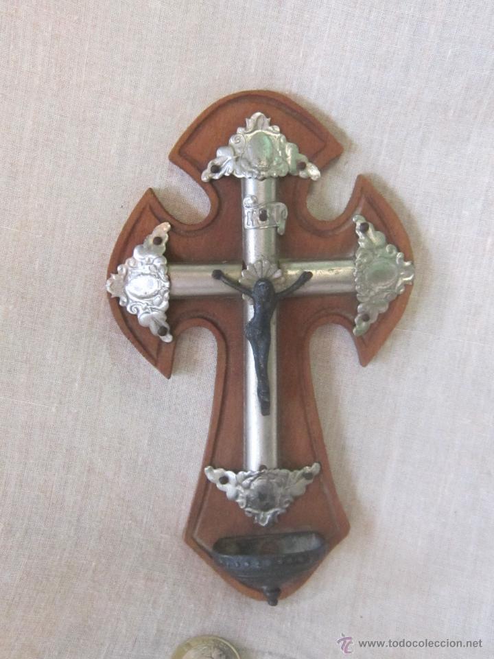Antig&uuml;edades: CRISTO EN LA CRUZ EN MADERA Y METAL - Foto 1