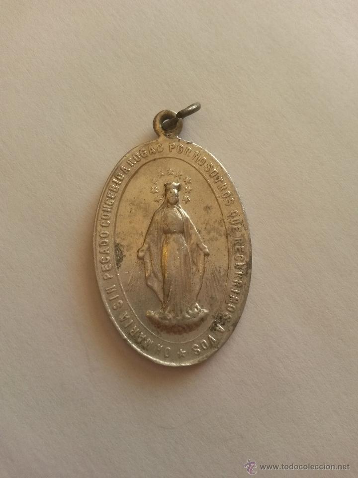 Antig&uuml;edades: medalla religiosa virgen de 3,6 x 2,2 cms - Foto 1