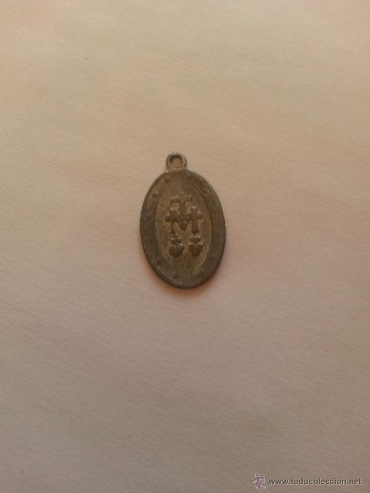 Antig&uuml;edades: Medalla religiosa virgen 2,5 x 1,5 cms - Foto 2