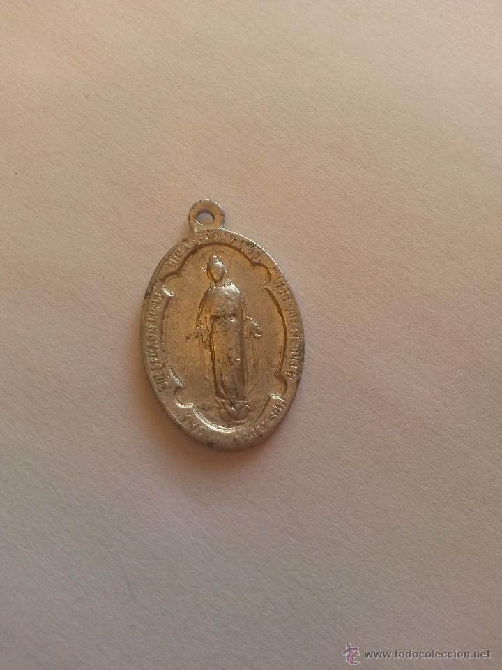 Antig&uuml;edades: Medalla religiosa ,virgen 3 x 1,8 cms - Foto 1