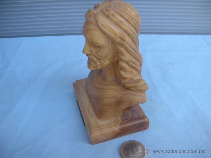 Antig&uuml;edades: BUSTO DE JESUCRISTO EN MADERA TALLADA. JERUSALEN - Foto 4