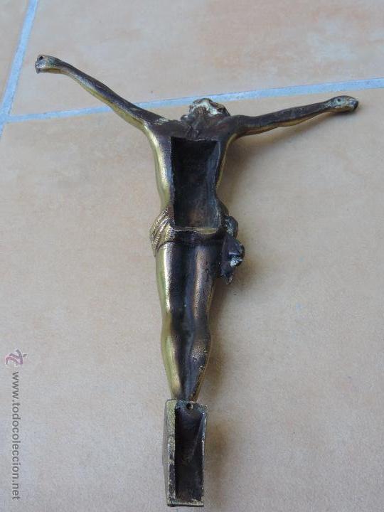 Antig&uuml;edades: Cristo de Bronce de 29 cm - Foto 4