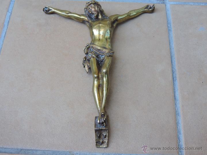 Antig&uuml;edades: Cristo de Bronce de 29 cm - Foto 5