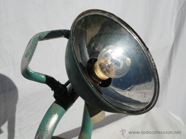 Antig&uuml;edades: ANTIGUA LINTERNA CON BATERIA. - Foto 7