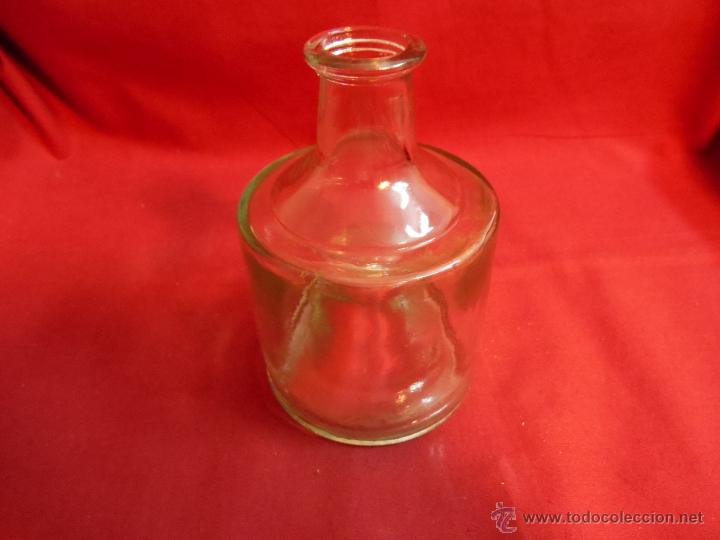 Antig&uuml;edades: ANTIGUO FRASCO DE CRISTAL - Foto 1