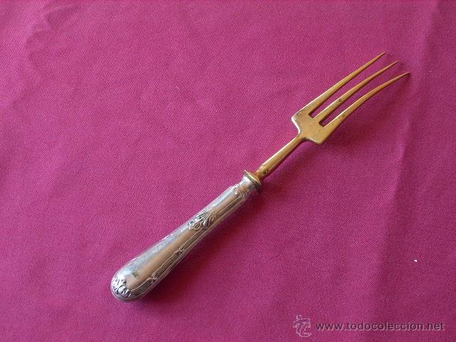 Antig&uuml;edades: tenedor de servir - Foto 4