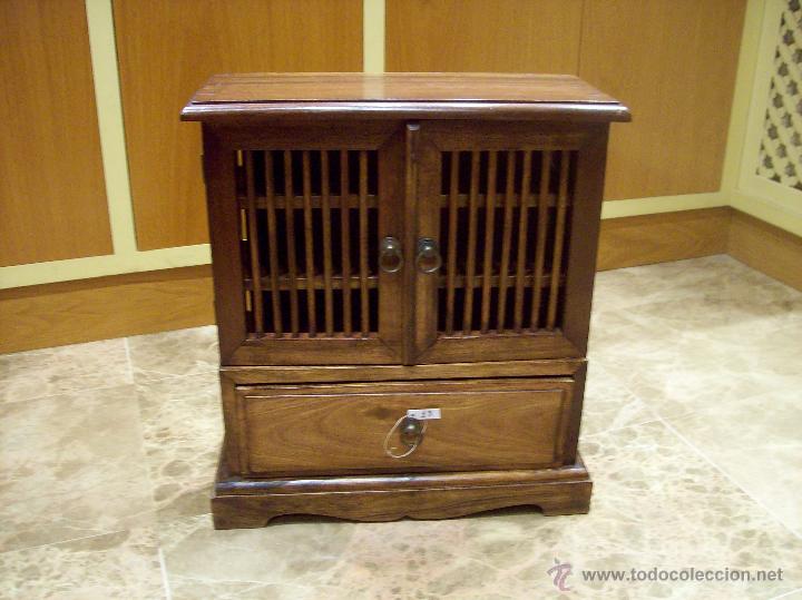 Antig&uuml;edades: PEQUE&Ntilde;O Y ANTIGUO MUEBLE - Foto 1