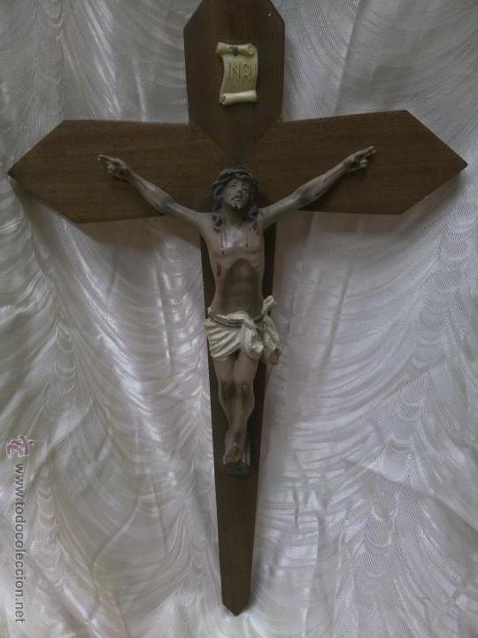 Antig&uuml;edades: Se vende antiguo crucifjo. - Foto 1