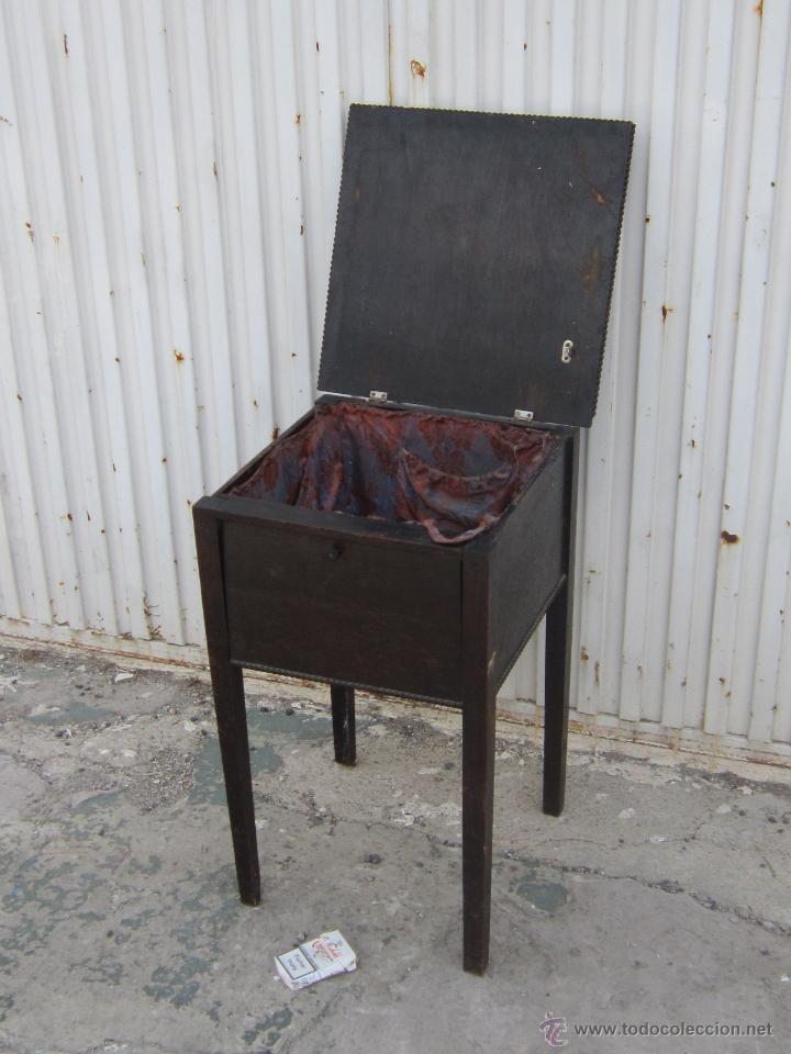 Antig&uuml;edades: MUEBLE ANTIGUO DE MUSICA - Foto 2