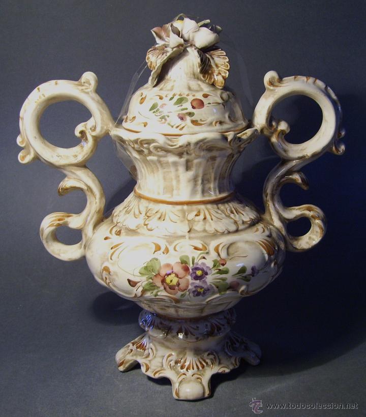 Antig&uuml;edades: SOBERBIO  Y  GRAN  JARRON  CAPODIMONTE - Foto 3