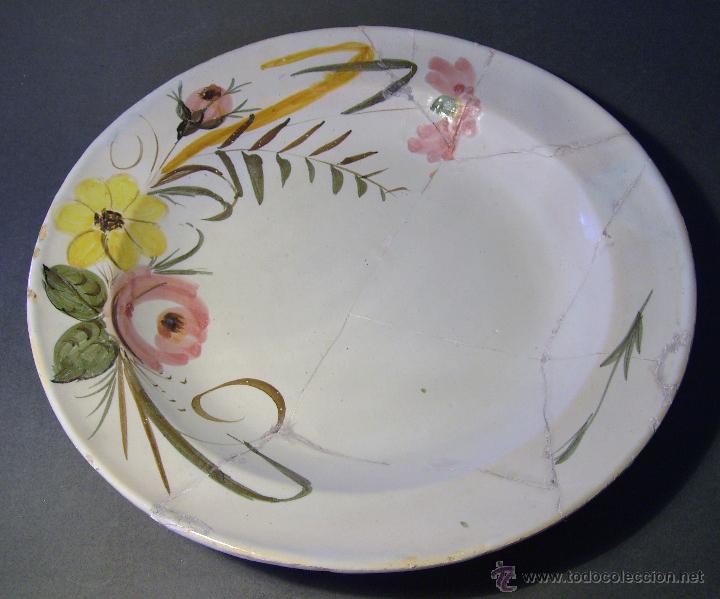 Antig&uuml;edades: GRAN  PLATO  CERAMICA  DE  MANISES - Foto 1