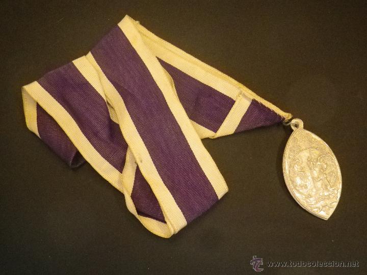 Antig&uuml;edades: Medalla Corte de Honor de Se&ntilde;oras a Maria - Foto 1