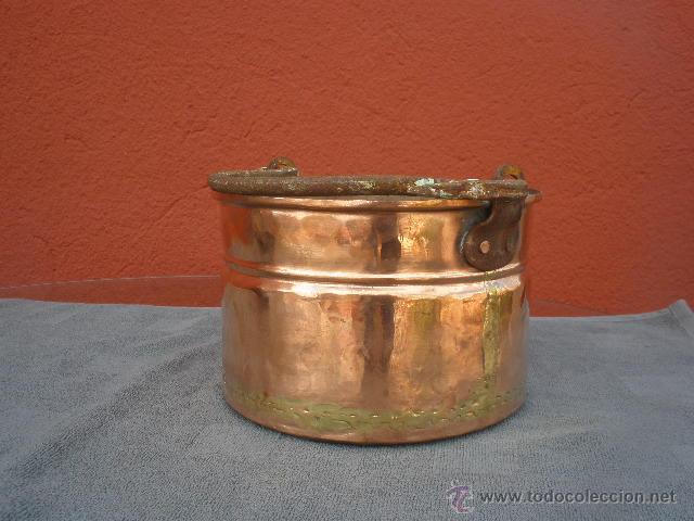 Antig&uuml;edades: OLLA - CALDERO DE COBRE. 21CM X14 CM - Foto 1