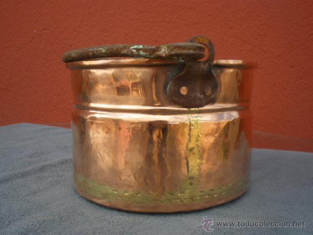 Antig&uuml;edades: OLLA - CALDERO DE COBRE. 21CM X14 CM - Foto 2