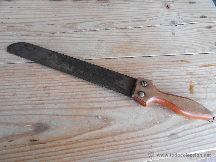 Antig&uuml;edades: CUCHILLO -A&ntilde;os 30-Mango de madera - Foto 1