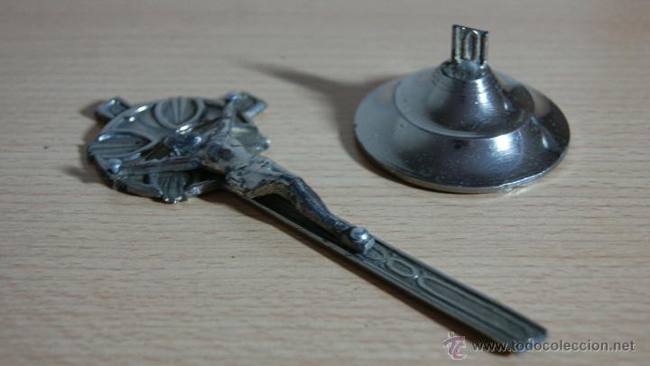 Antig&uuml;edades: Crucifijo de cristo con base - Foto 1