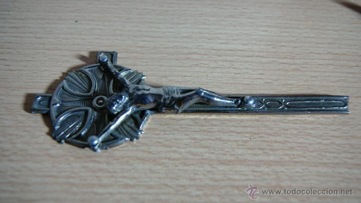 Antig&uuml;edades: Crucifijo de cristo con base - Foto 2